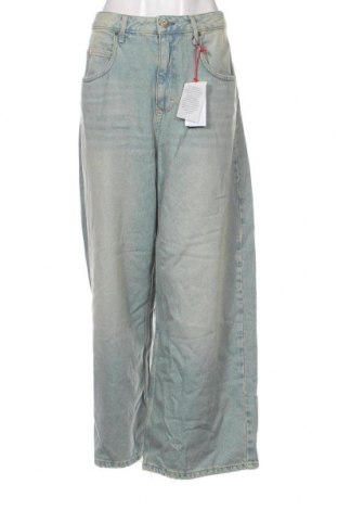 Dámske džínsy  BDG, Veľkosť XL, Farba Modrá, Cena  47,94 €