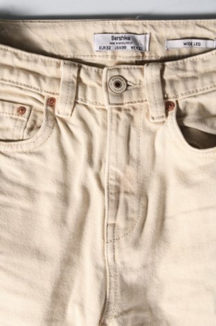 Damen Jeans Bershka, Größe XXS, Farbe Beige, Preis € 20,18