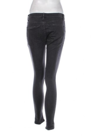 Damen Jeans Bershka, Größe M, Farbe Grau, Preis 4,04 €