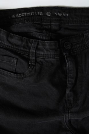 Dámské džíny  C&A, Velikost M, Barva Černá, Cena  367,00 Kč