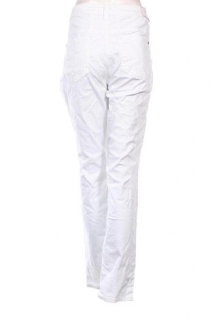 Dámske džínsy  Cecil, Veľkosť XL, Farba Biela, Cena  13,65 €