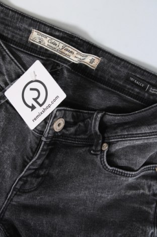 Damen Jeans Colins, Größe XS, Farbe Grau, Preis 3,48 €