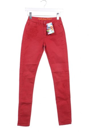 Dámske džínsy  Desigual, Veľkosť XS, Farba Červená, Cena  61,61 €