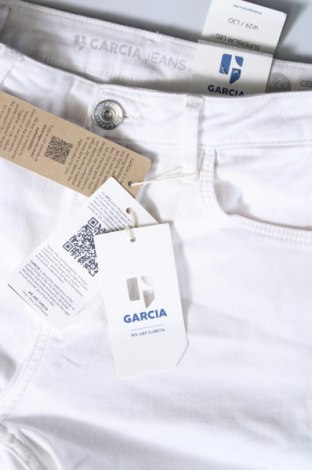 Damen Jeans Garcia Jeans, Größe M, Farbe Weiß, Preis 9,59 €