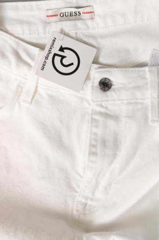 Damen Jeans Guess, Größe M, Farbe Weiß, Preis 35,46 €