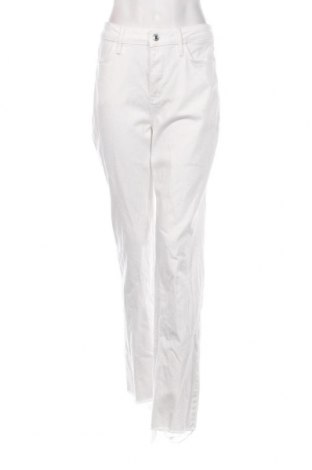 Damen Jeans Guess, Größe M, Farbe Weiß, Preis 53,20 €