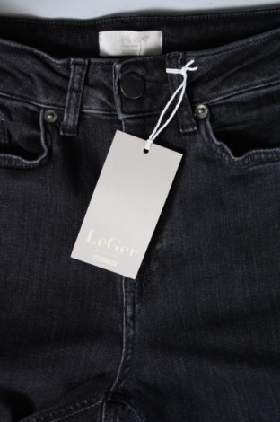 Damen Jeans LeGer By Lena Gercke X About you, Größe S, Farbe Blau, Preis 7,19 €