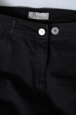 Dámské džíny  Leara Woman, Velikost XL, Barva Černá, Cena  148,00 Kč