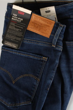 Dámske džínsy  Levi's, Veľkosť M, Farba Modrá, Cena  88,66 €