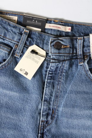 Női farmernadrág Levi's, Méret S, Szín Kék, Ár 36 364 Ft