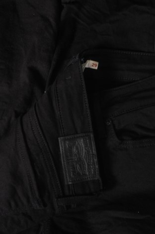 Damen Jeans Levi's, Größe M, Farbe Schwarz, Preis 13,30 €