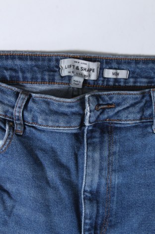 Dámske džínsy  New Look, Veľkosť XL, Farba Modrá, Cena  16,44 €