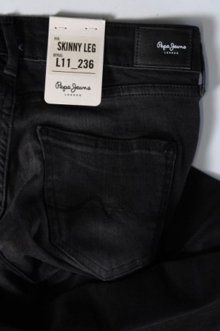 Дамски дънки Pepe Jeans, Размер S, Цвят Черен, Цена 60,20 лв.