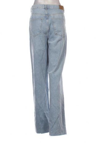 Dámske džínsy  Perfect Jeans By Gina Tricot, Veľkosť L, Farba Modrá, Cena  10,60 €
