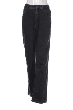 Γυναικείο Τζίν Pull&Bear, Μέγεθος L, Χρώμα Μαύρο, Τιμή 10,76 €