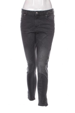 Damen Jeans Reserved, Größe L, Farbe Silber, Preis € 4,84