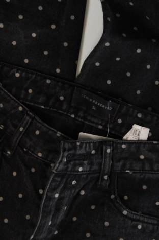 Dámske džínsy  Reserved, Veľkosť XS, Farba Viacfarebná, Cena  6,71 €