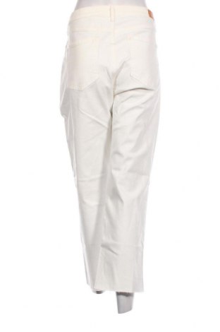 Damen Jeans S.Oliver, Größe XXL, Farbe Weiß, Preis 13,63 €