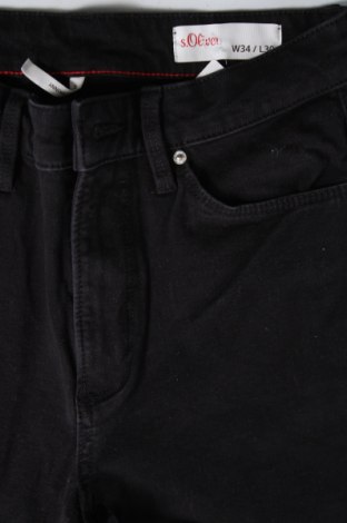 Dámské džíny  S.Oliver, Velikost XS, Barva Černá, Cena  285,00 Kč