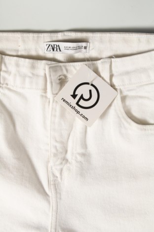 Dámské džíny  Zara, Velikost M, Barva Bílá, Cena  346,00 Kč
