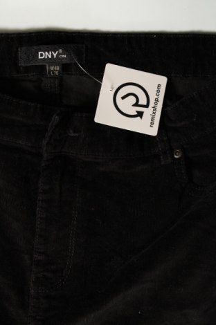 Дамски джинси DNY, Размер XL, Цвят Черен, Цена 41,00 лв.