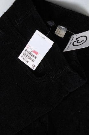 Γυναικείο κοτλέ παντελόνι H&M Divided, Μέγεθος XS, Χρώμα Μαύρο, Τιμή 26,04 €