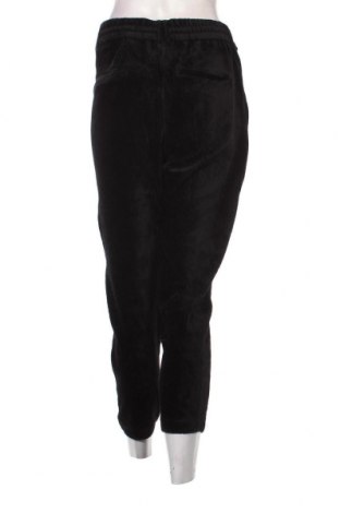 Pantaloni de velvet de femei ONLY, Mărime XL, Culoare Negru, Preț 27,53 Lei