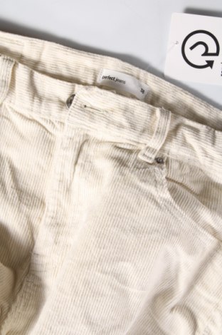 Pantaloni de velvet de femei Perfect Moment, Mărime M, Culoare Ecru, Preț 47,37 Lei