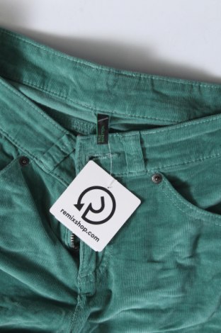 Дамски джинси United Colors Of Benetton, Размер M, Цвят Зелен, Цена 7,79 лв.