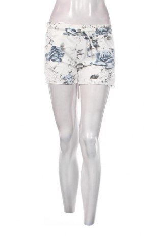 Γυναικείο κοντό παντελόνι, Μέγεθος S, Χρώμα Πολύχρωμο, Τιμή 9,80 €
