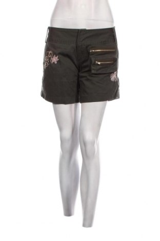 Damen Shorts, Größe L, Farbe Grün, Preis € 6,00