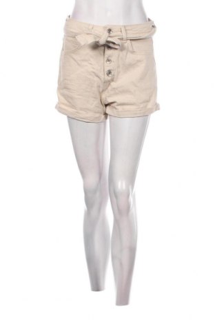 Дамски къс панталон, Размер M, Цвят Бежов, Цена 11,40 лв.