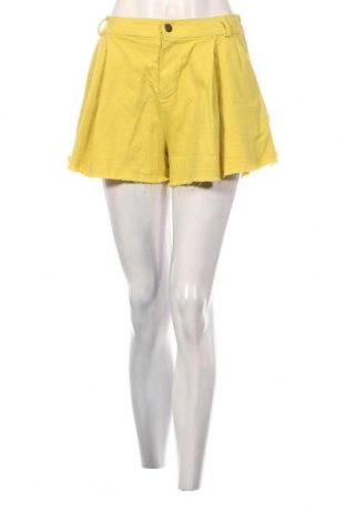 Дамски къс панталон, Размер S, Цвят Жълт, Цена 11,40 лв.