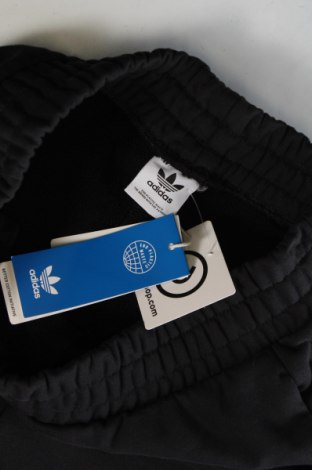 Γυναικείο κοντό παντελόνι Adidas Originals, Μέγεθος XS, Χρώμα Μαύρο, Τιμή 39,69 €