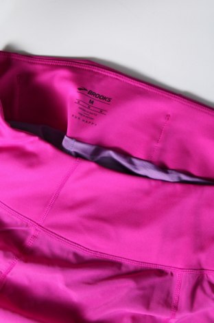 Γυναικείο κοντό παντελόνι Brooks, Μέγεθος M, Χρώμα Βιολετί, Τιμή 7,79 €