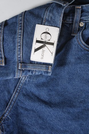 Дамски къс панталон Calvin Klein Jeans, Размер XS, Цвят Син, Цена 65,09 лв.