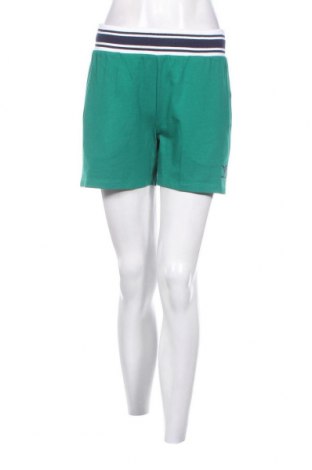 Damen Shorts Diadora, Größe S, Farbe Grün, Preis 22,27 €