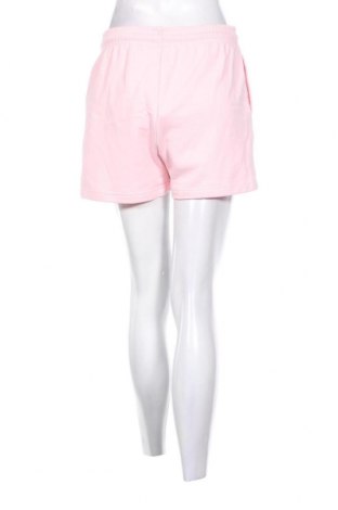 Γυναικείο κοντό παντελόνι Ellesse, Μέγεθος M, Χρώμα Ρόζ , Τιμή 39,69 €