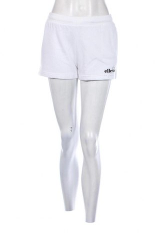Γυναικείο κοντό παντελόνι Ellesse, Μέγεθος S, Χρώμα Λευκό, Τιμή 17,86 €