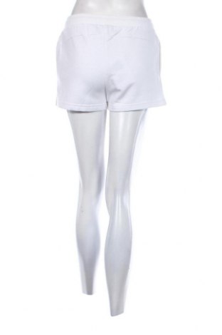 Γυναικείο κοντό παντελόνι Ellesse, Μέγεθος S, Χρώμα Λευκό, Τιμή 39,69 €