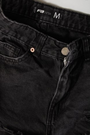 Дамски къс панталон Fb Sister, Размер M, Цвят Черен, Цена 11,14 лв.
