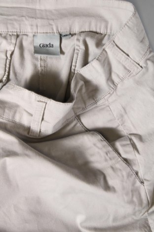 Pantaloni scurți de femei Giada, Mărime L, Culoare Gri, Preț 49,87 Lei