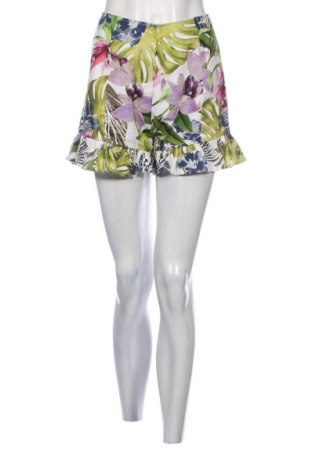Γυναικείο κοντό παντελόνι Guess, Μέγεθος M, Χρώμα Πολύχρωμο, Τιμή 48,25 €