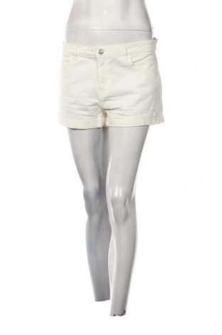 Дамски къс панталон H&M, Размер M, Цвят Бял, Цена 11,73 лв.
