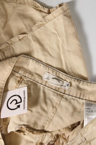 Γυναικείο κοντό παντελόνι H&M L.O.G.G., Μέγεθος S, Χρώμα  Μπέζ, Τιμή 3,70 €