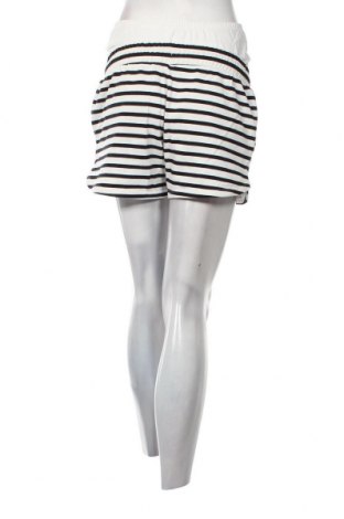 Γυναικείο κοντό παντελόνι H&M Mama, Μέγεθος S, Χρώμα Λευκό, Τιμή 9,72 €