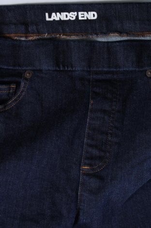 Γυναικείο κοντό παντελόνι Lands' End, Μέγεθος M, Χρώμα Μπλέ, Τιμή 11,75 €