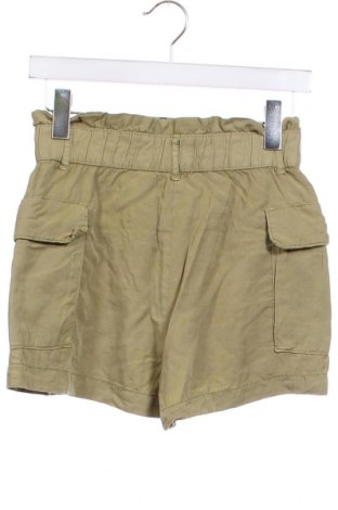 Дамски къс панталон Lefties, Размер XS, Цвят Зелен, Цена 25,07 лв.