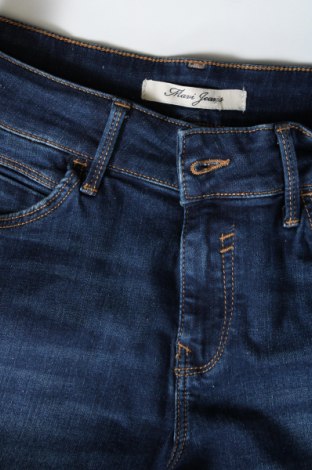 Дамски къс панталон Mavi, Размер S, Цвят Син, Цена 25,04 лв.