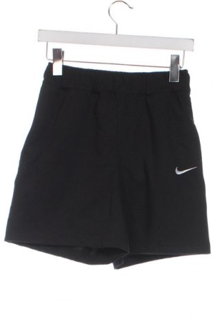 Γυναικείο κοντό παντελόνι Nike, Μέγεθος XS, Χρώμα Μαύρο, Τιμή 17,86 €